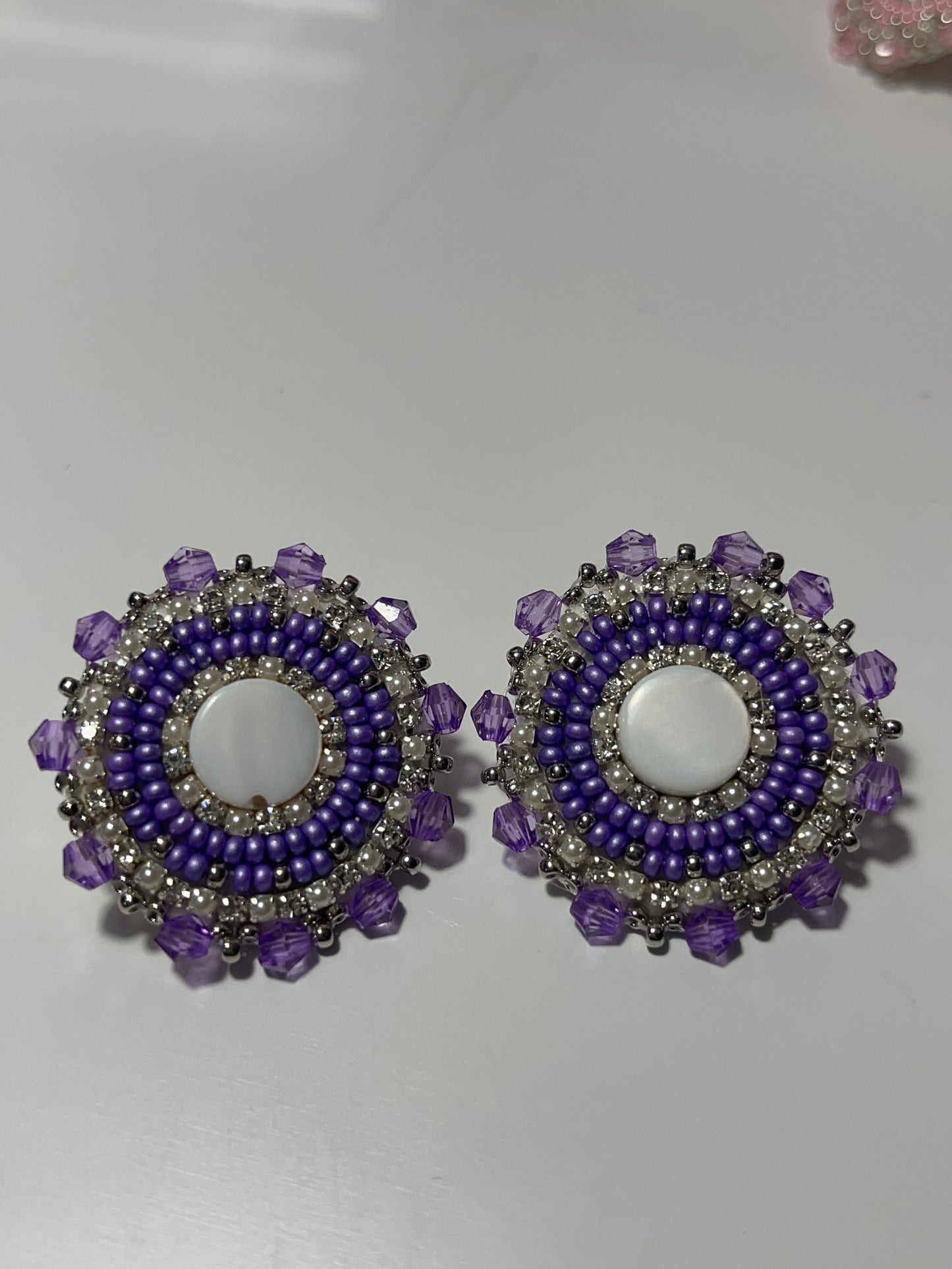 Baby studs