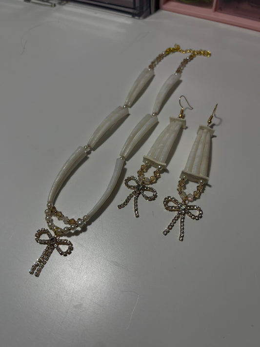 Dentaliums necklace & earrings with gold bow charm